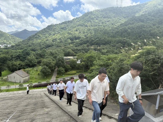 建党节走进新建村-6